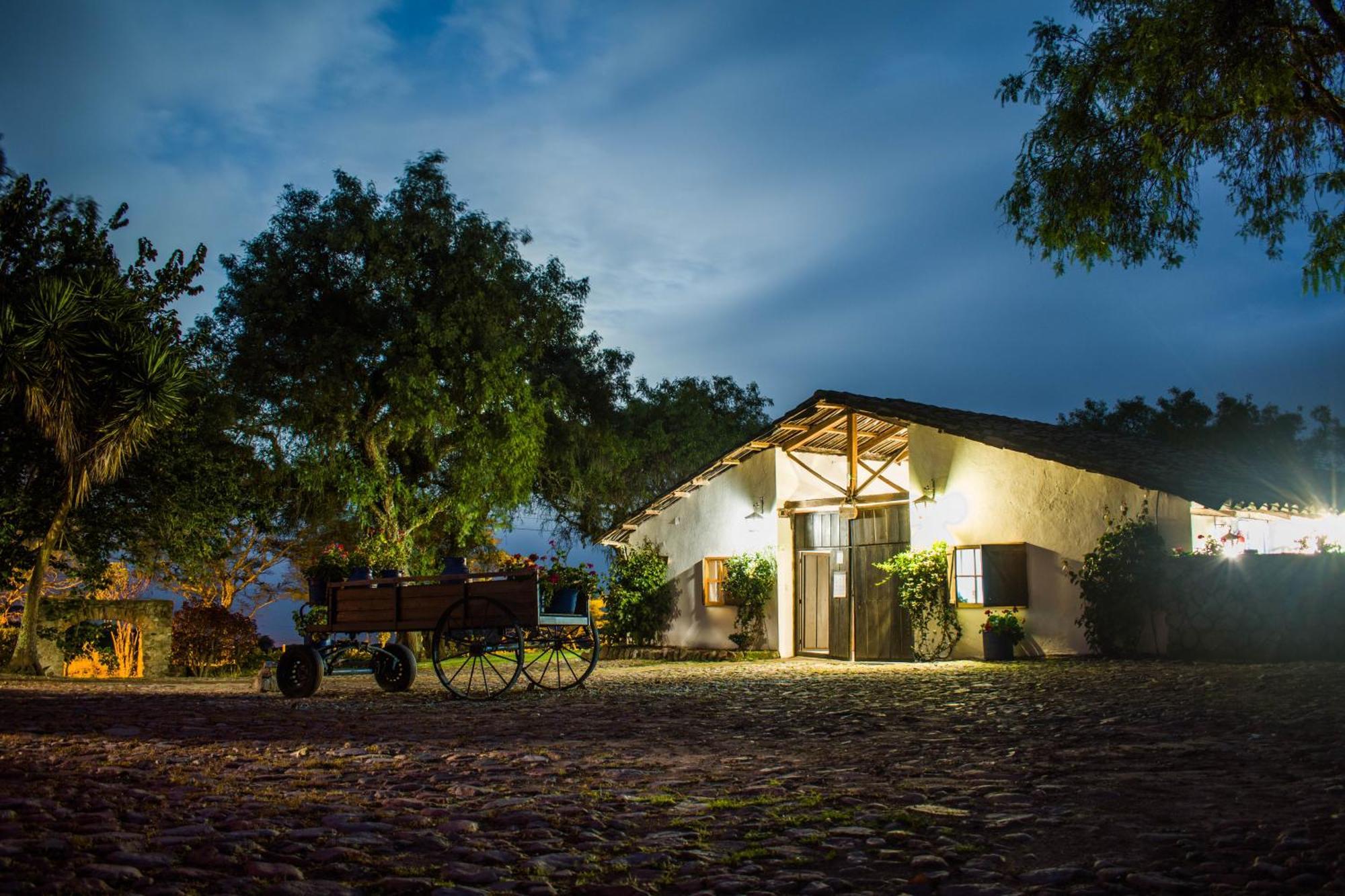 Hacienda San Francisco Hotel Tumbabiro Екстериор снимка