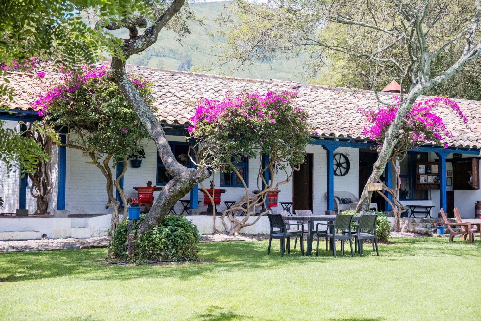 Hacienda San Francisco Hotel Tumbabiro Екстериор снимка